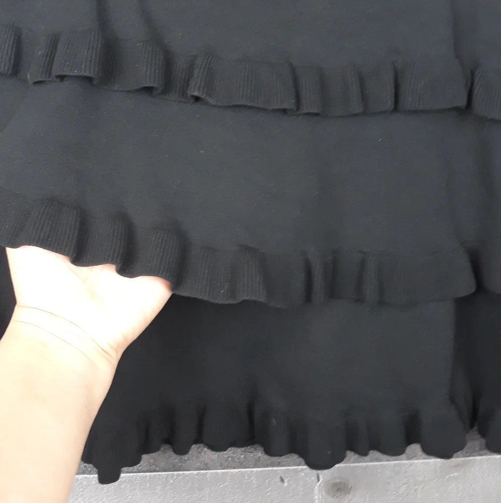Zara Knit Ruffle Mini Flare Skirt - Picture 3 of 4